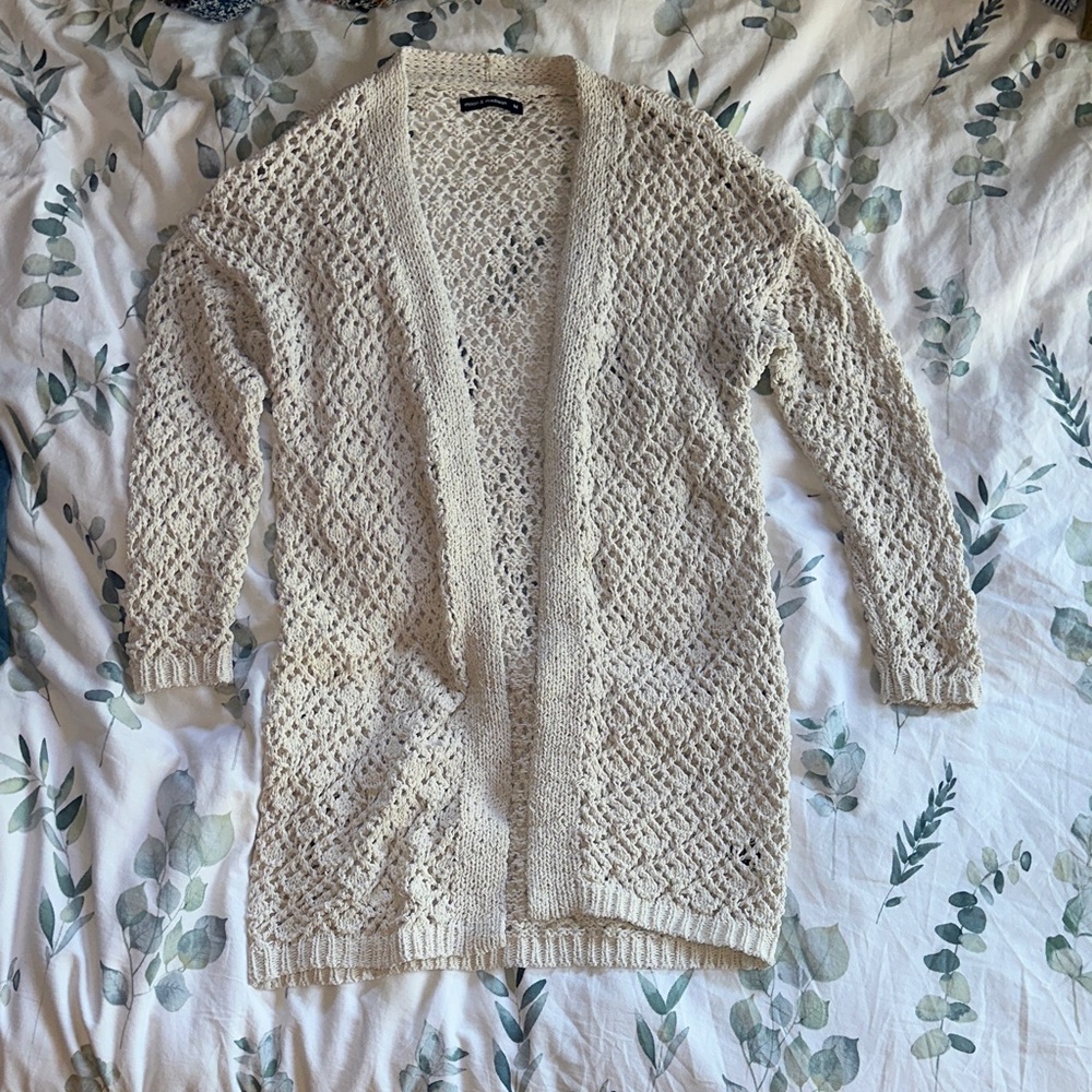 Moon & Madison Cream Open-Knit Cardigan